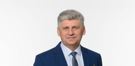 Edward Bober, kandydat na urząd prezydenta Dąbrowy Górniczej - fot. mat.pras.