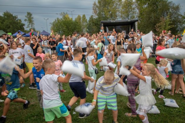 Wielka bitwa na poduszki w Sosnowcu - fot. UM Sosnowiec/PL