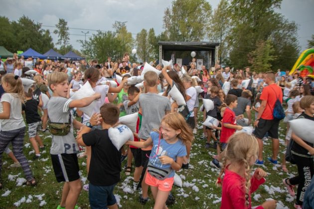 Wielka bitwa na poduszki w Sosnowcu - fot. UM Sosnowiec/PL