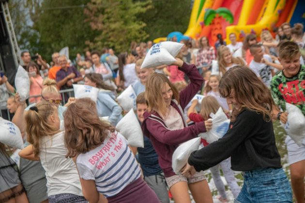 Wielka bitwa na poduszki w Sosnowcu - fot. UM Sosnowiec/PL