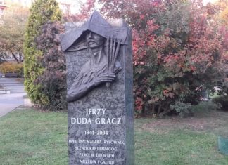 Pomnik malarza w Galerii Artystycznej na placu Grunwaldzkim w Katowicach - fot. AR