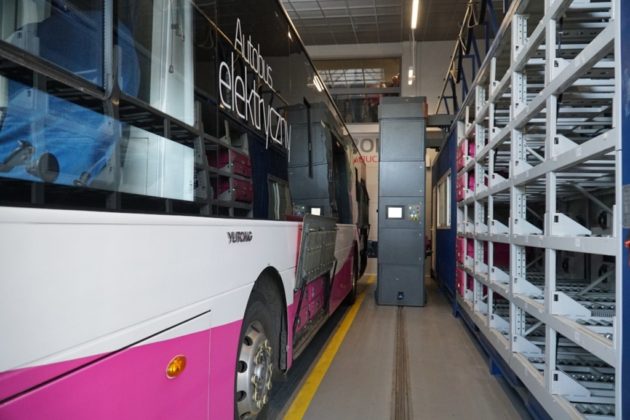 Stacja ładowania i wymiany baterii w Jaworznie - fot. UM Jaworzno