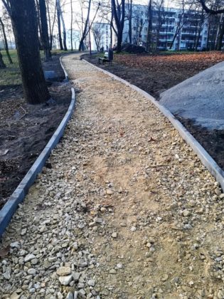 Remont alejek w Parku Alfred - fot. UM Czeladź