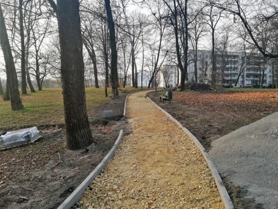 Remont alejek w Parku Alfred - fot. UM Czeladź