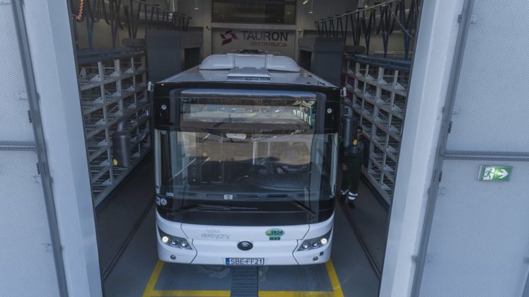 Stacja ładowania i wymiany baterii w Jaworznie - fot. Tauron