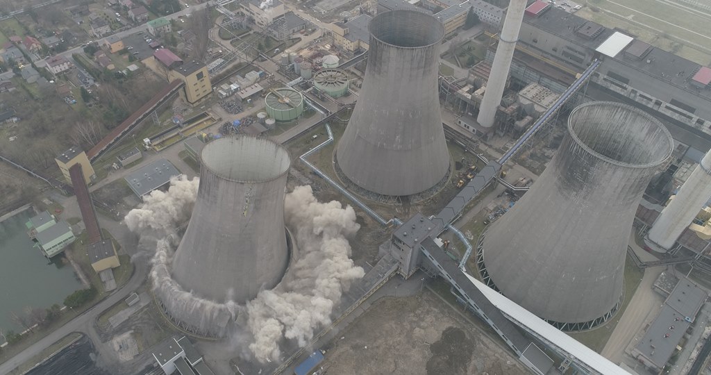 Wyburzenie chłodni kominowej elektrowni Łagisza – fot. grupa Tauron 