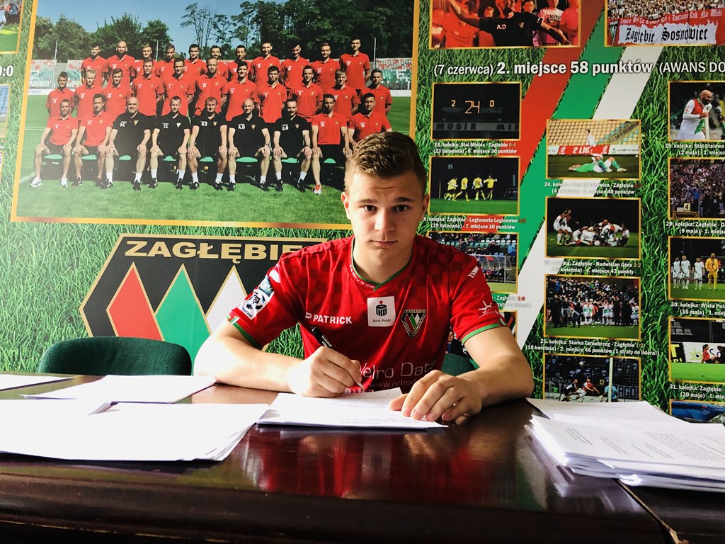 Tomasz Pietrzak podpisał kontrakt z Zagłębiem Sosnowiec - fot. zaglebie.eu