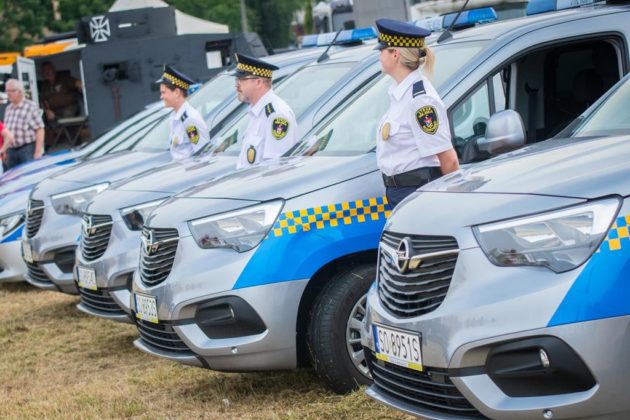 Nowe samochody dla sosnowieckiej Straży Miejskiej - fot. UM Sosnowiec