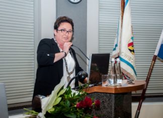 Zmiana warty na stanowisku przewodniczącego Rady Miejskiej - fot. UM Sosnowiec