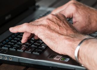 Senior internet - fot. Pixabay