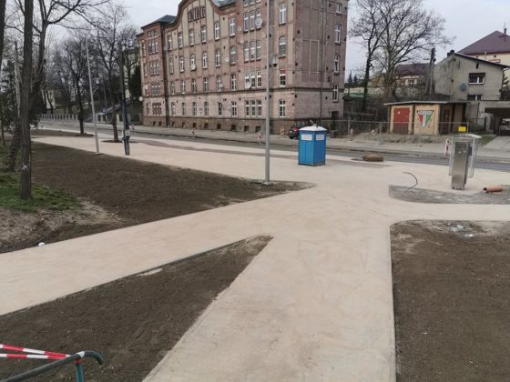 W rejonie ul. Katowickiej i Dehnel&oacute;w powstaje węzeł przesiadkowy i nowe skrzyżowanie - fot. UM Czeladź