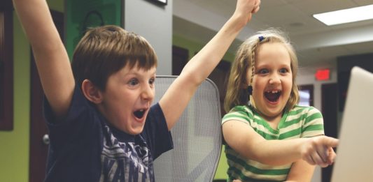 Komputer, dzieci - fot. Pixabay