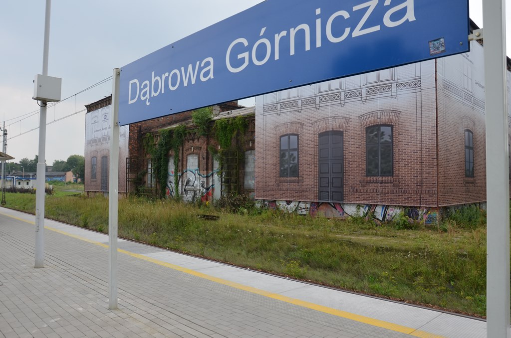 Dworzec PKP w Dąbrowie Górniczej – Arch. TZ