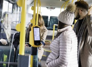 Automatyczny system liczenia pasażerów - fot. Metropolia GZM