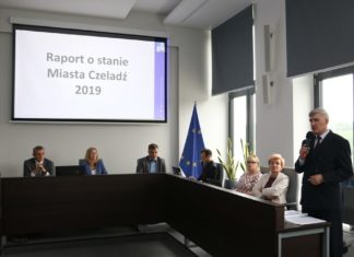 Burmistrz Czeladzi Zbigniew Szaleniec z absolutorium – fot. UM Czeladź