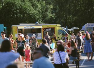 Trwa inwazja food trucków - fot. mat. pras.