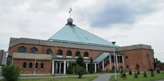 Parafia pw. Podwyższenia Świętego Krzyża w Sosnowcu - fot. Diecezja sosnowiecka