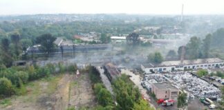 Spłonęło nielegalne składowisko odpadów w Sosnowcu - fot. Marcin Karaban