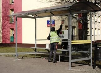 Trwa remont wiat przystankowych - fot. UM Zawiercie