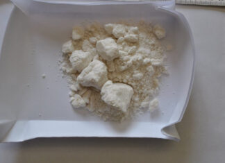 Narkotyki, Amfetamina, Stół, Biały proszek