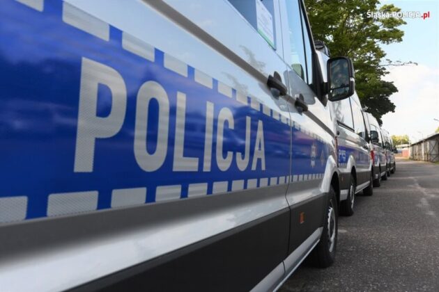radiow&oacute;z policja