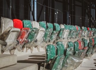 krzesełka, stadion